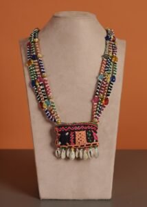 Kutch Glasswork Rectangle Pendant Chain 8-1