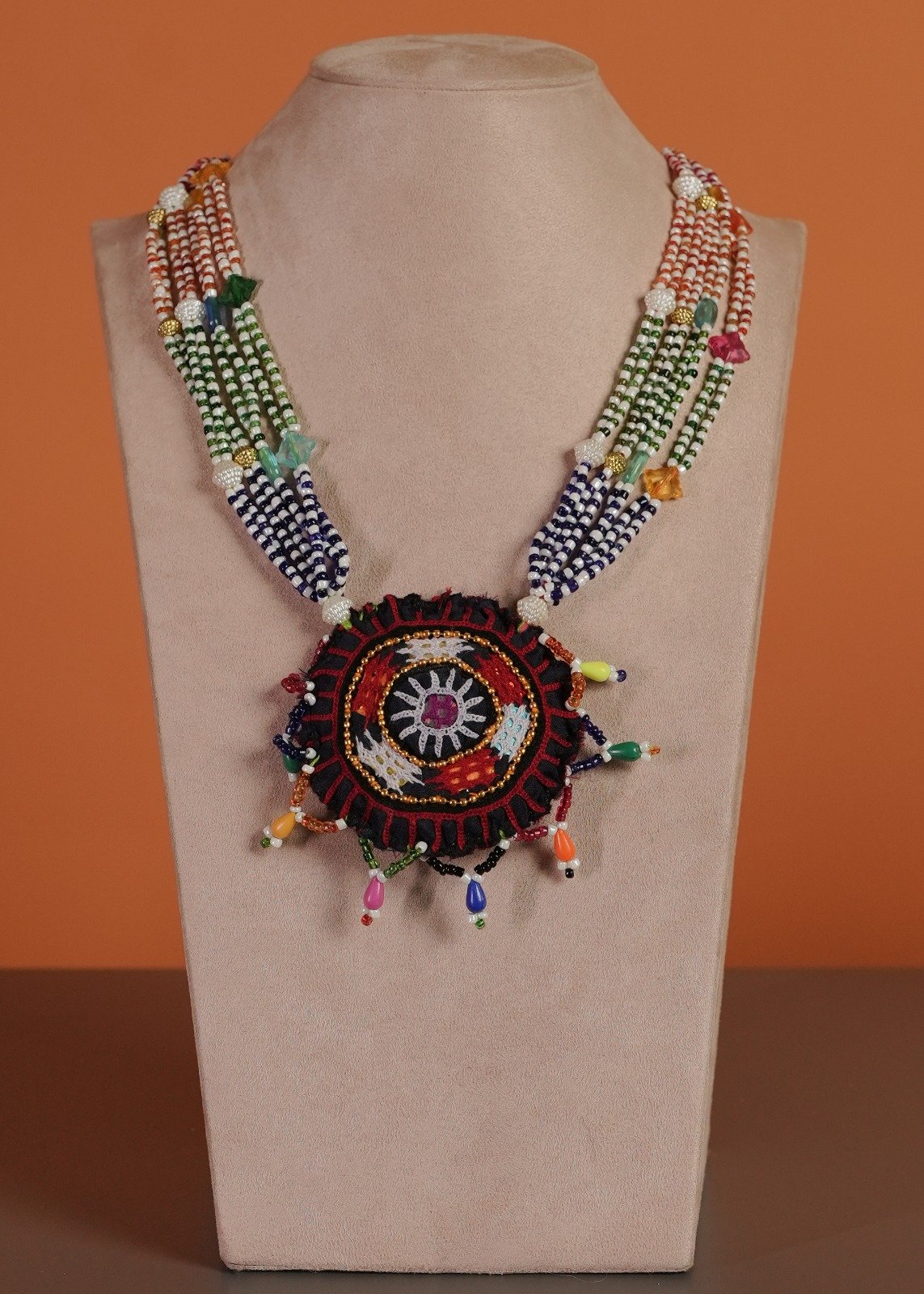 Kutch Glasswork Round Pendant Chain