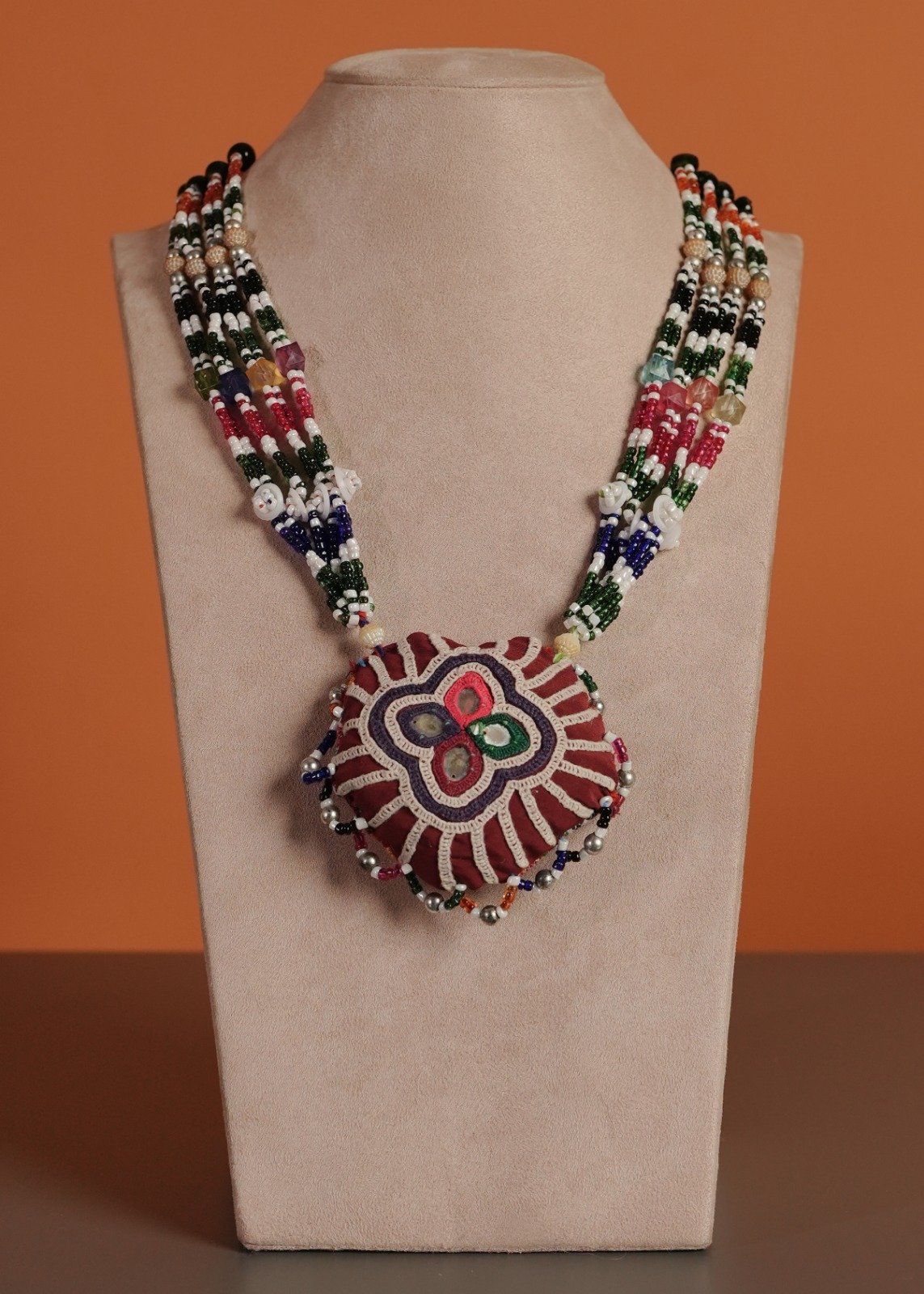Kutch Glasswork Round Pendant Chain