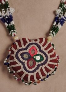 Kutch Glasswork Round Pendant Chain 3-3