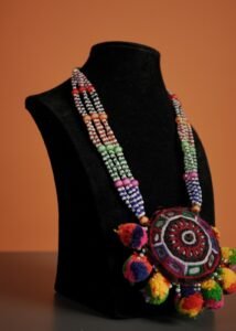 Kutch Glasswork Round Pendant Chain 4-1
