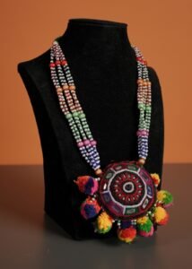 Kutch Glasswork Round Pendant Chain 4-2