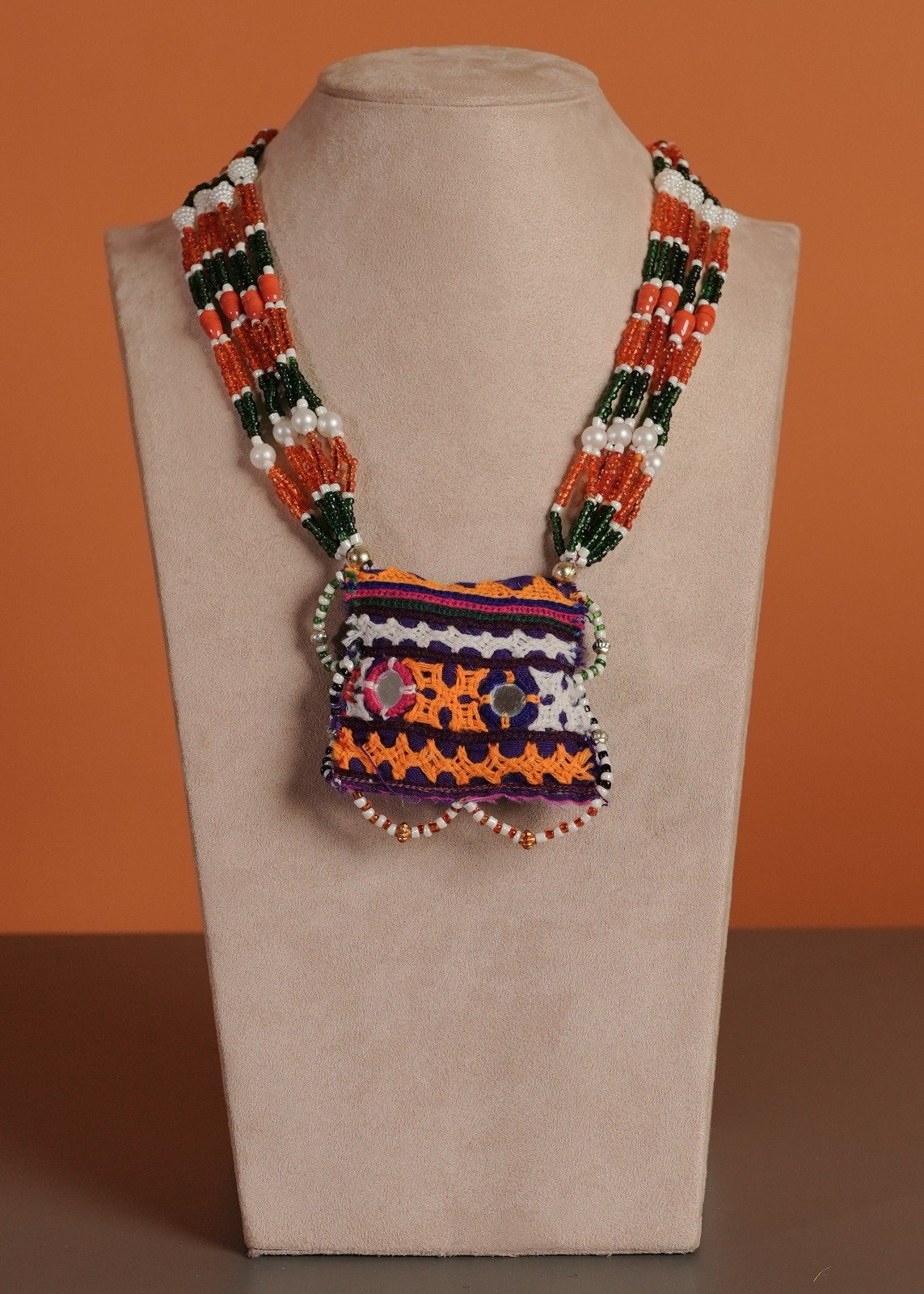 Kutch Glasswork Square Pendant Chain