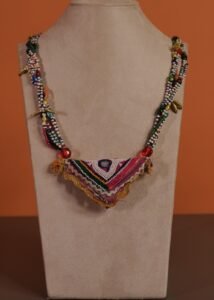 Kutch Glasswork Triangle Pendant Chain 4-2